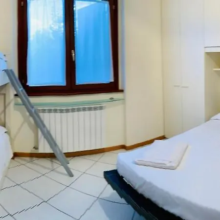 Ares Apartment - Gardacase Net * Sirmione