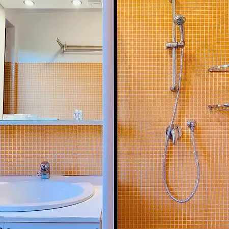 Ares Apartment - Gardacase Net Sirmione